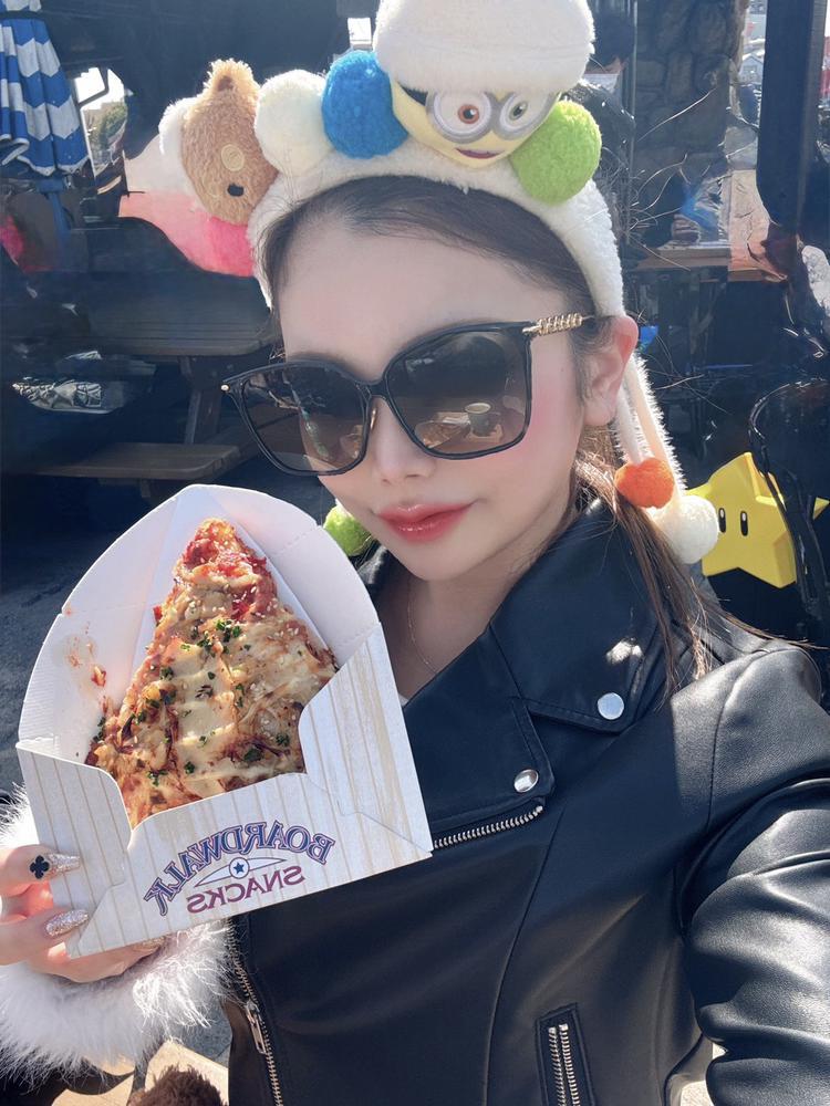 🩵 菅原 みさきです 🩷  こんにちは😊  今週からまた後クールよろしくお願いいたします👼🪽✨  沢山飲めます❤️  昨日は、もんじゃ焼きいってきました☺️✨