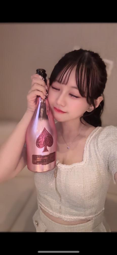 ꒰՞⸝⸝ᴗ ·̫ ⊂՞꒱♩♡