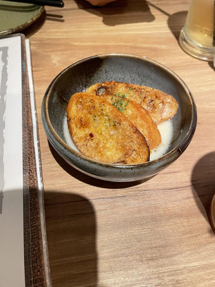 ガーリックトーストおてん