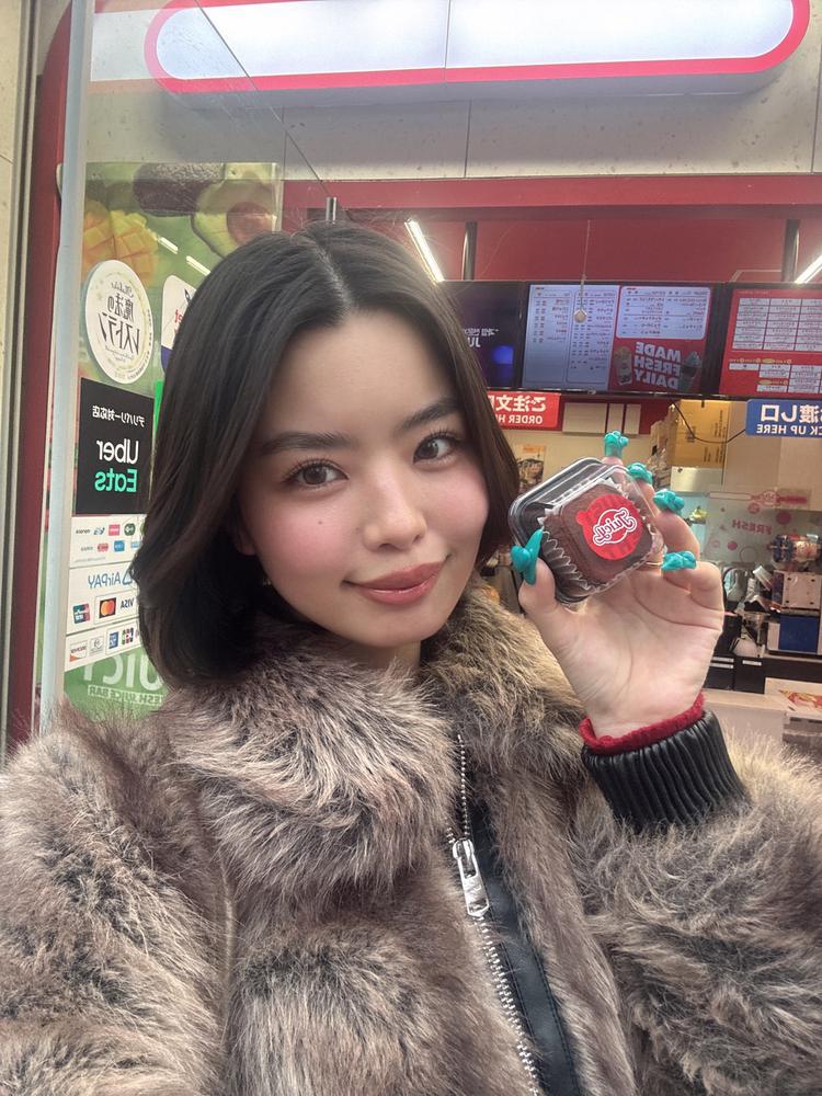 ドバイチョコ餅やっと食べれた😮