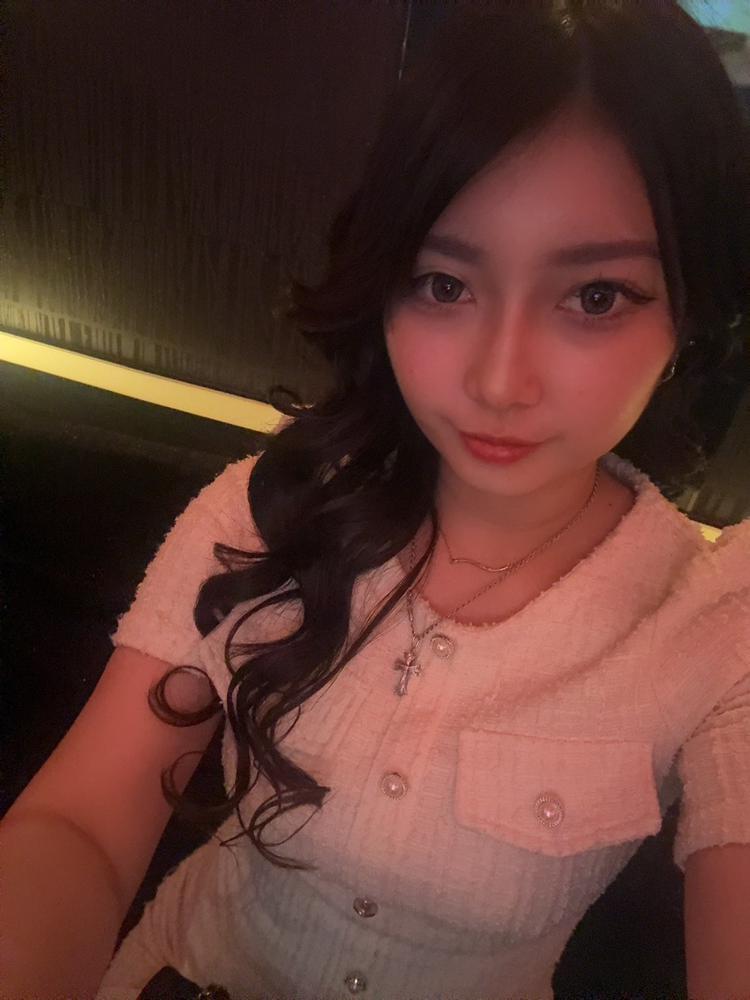 入店初日👗🥂💗