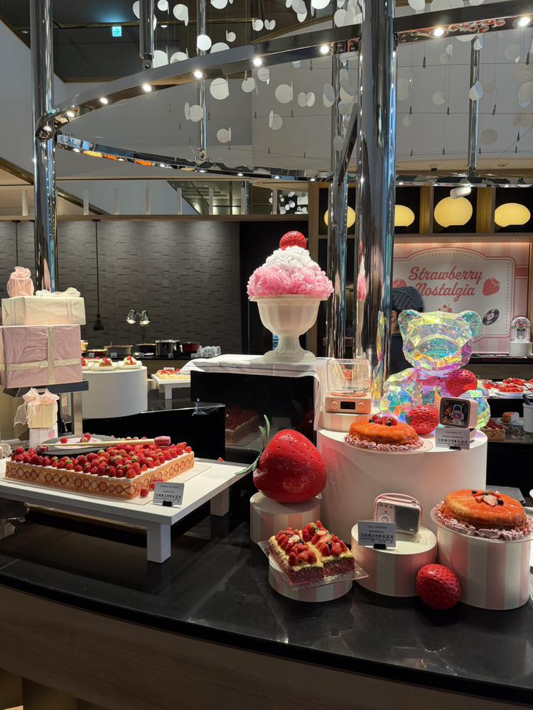 ヒルトンビュッフェ🍓