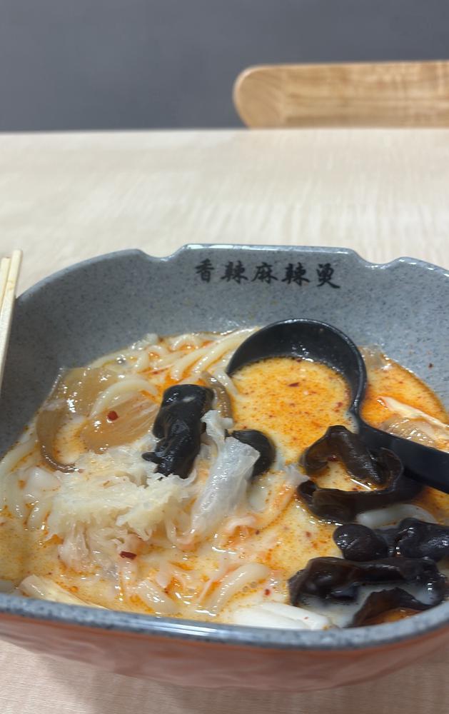 •*¨*•.¸¸♬︎