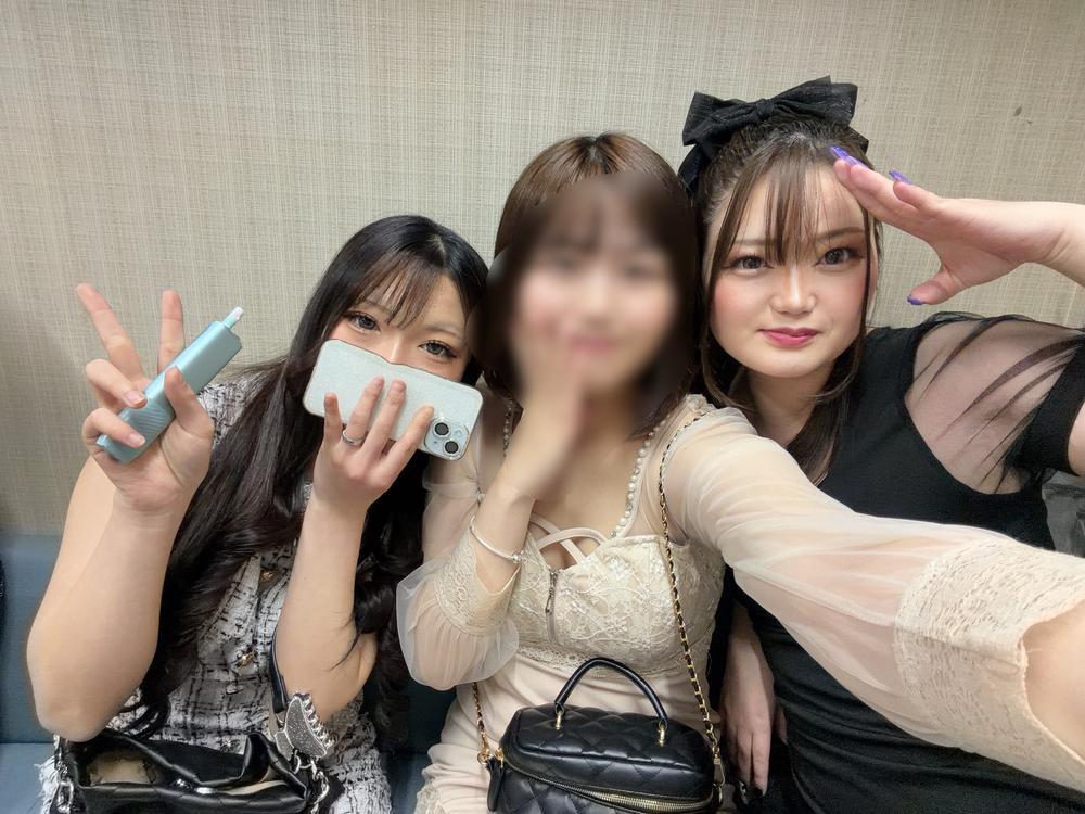 あした‼️店休日‼️