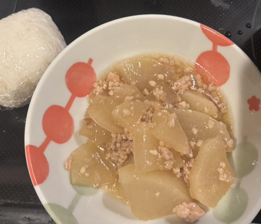 おはようございます( ᴖ⩊ᴖ )