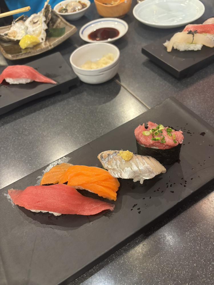 🍣