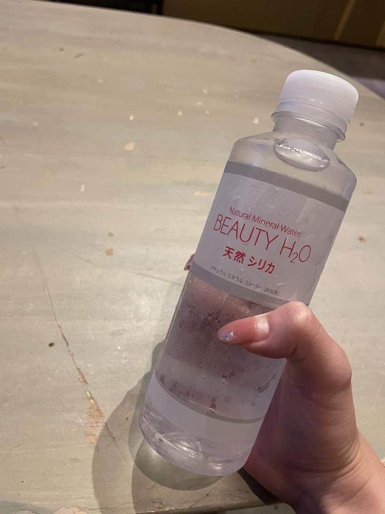 水