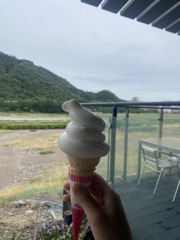 らんです🥀                                              長良川っていいね🤔                                              たまには歩いてみるもんだ🙃