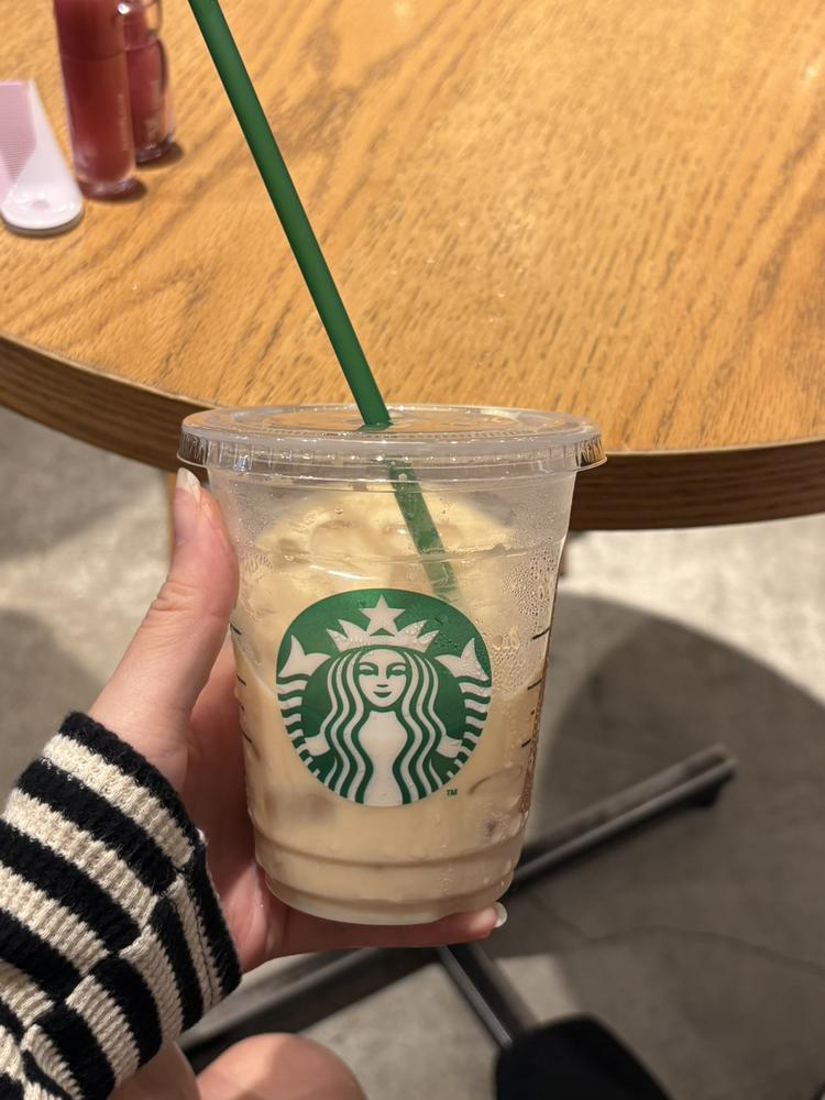 スタバ🤍