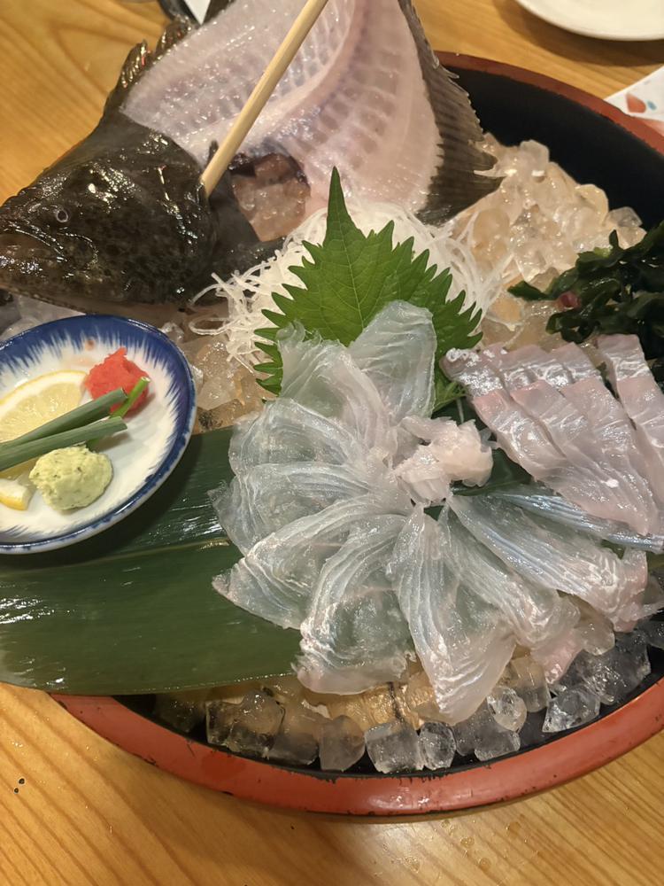 オヤスミデス