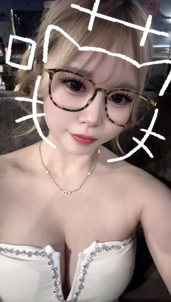 おニュードレス