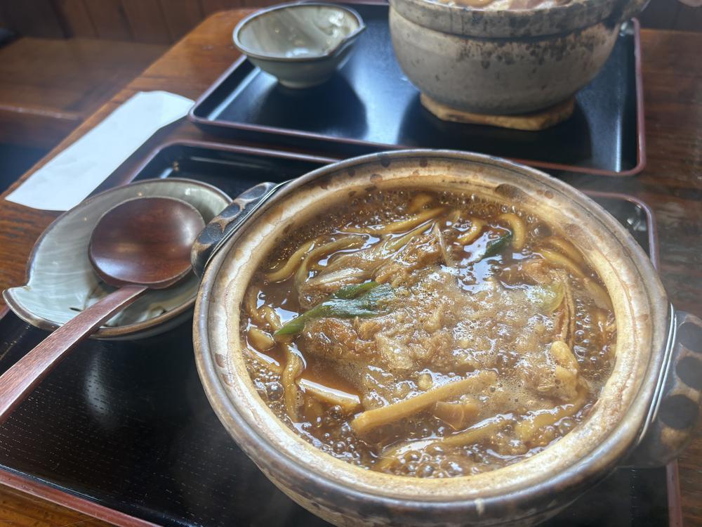 味噌煮込みうどん