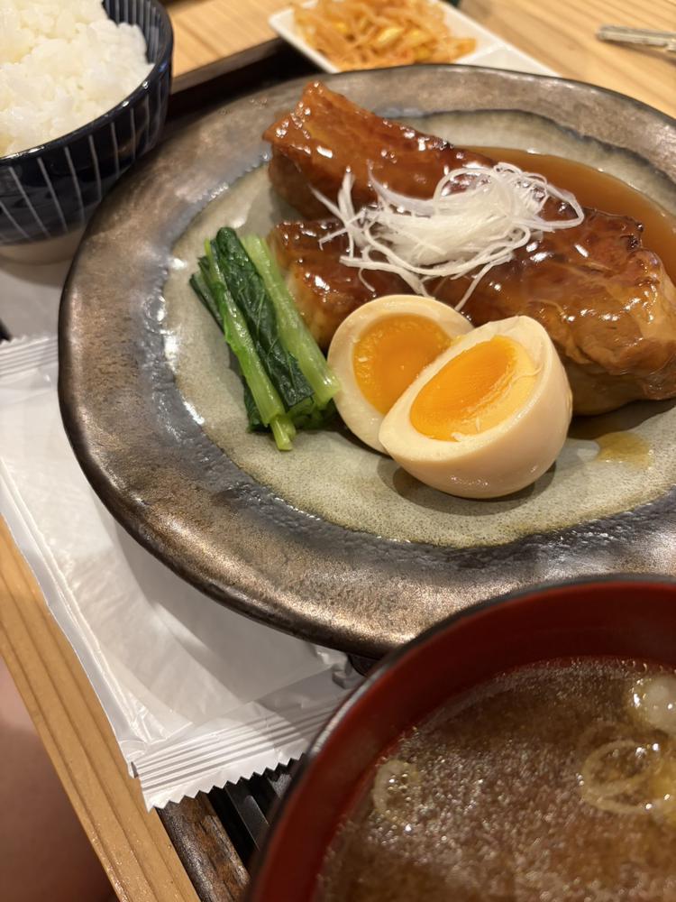しゅっきーん