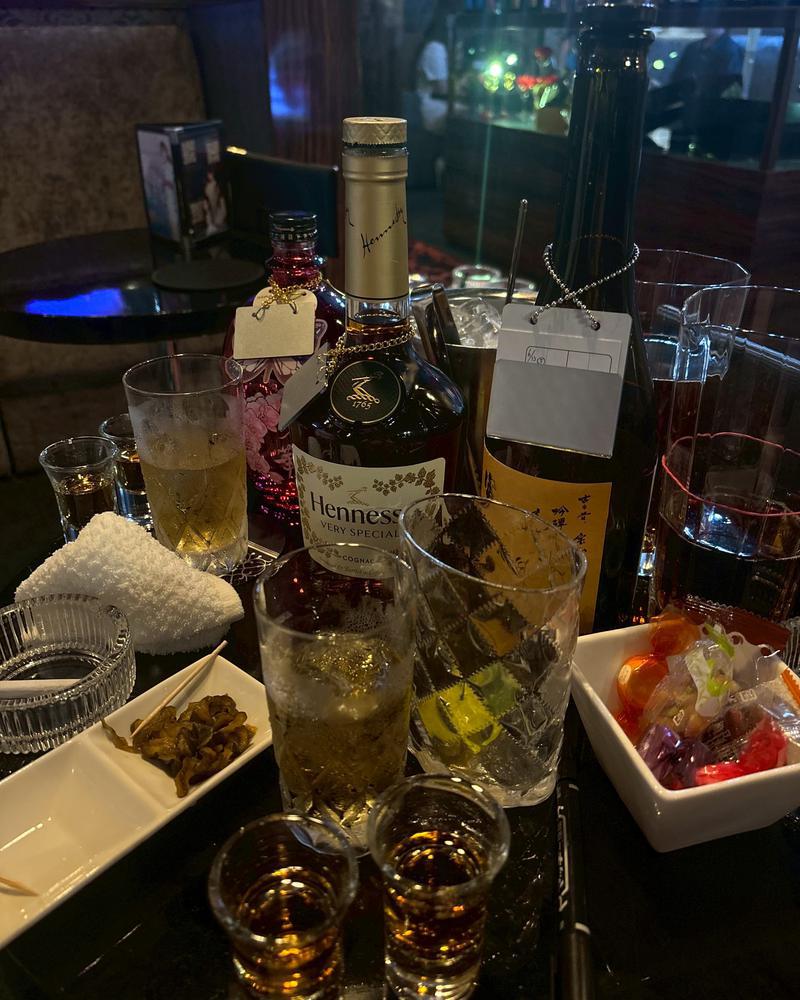 ガチャガチャでお酒いっぱい！
