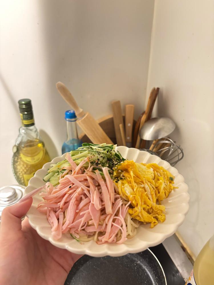 冷やし中華はじめました〜
