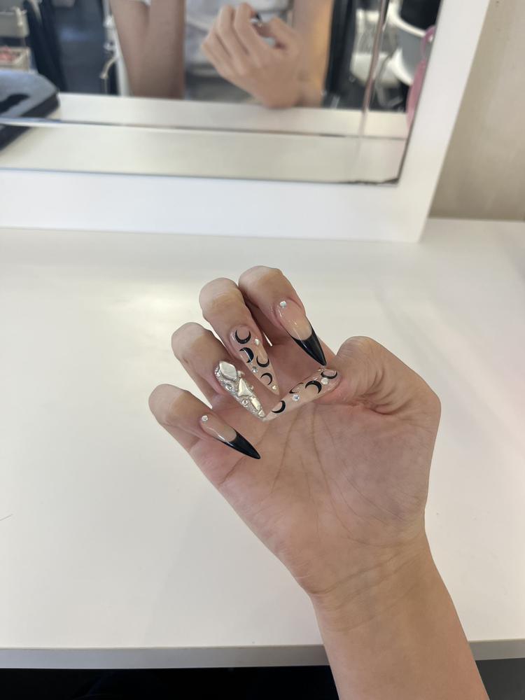 ネイル変えました💅