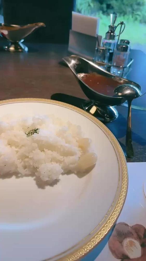 え