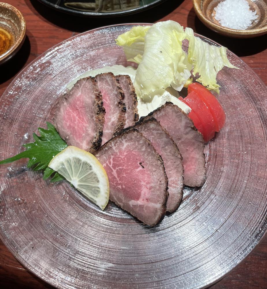 出勤してる