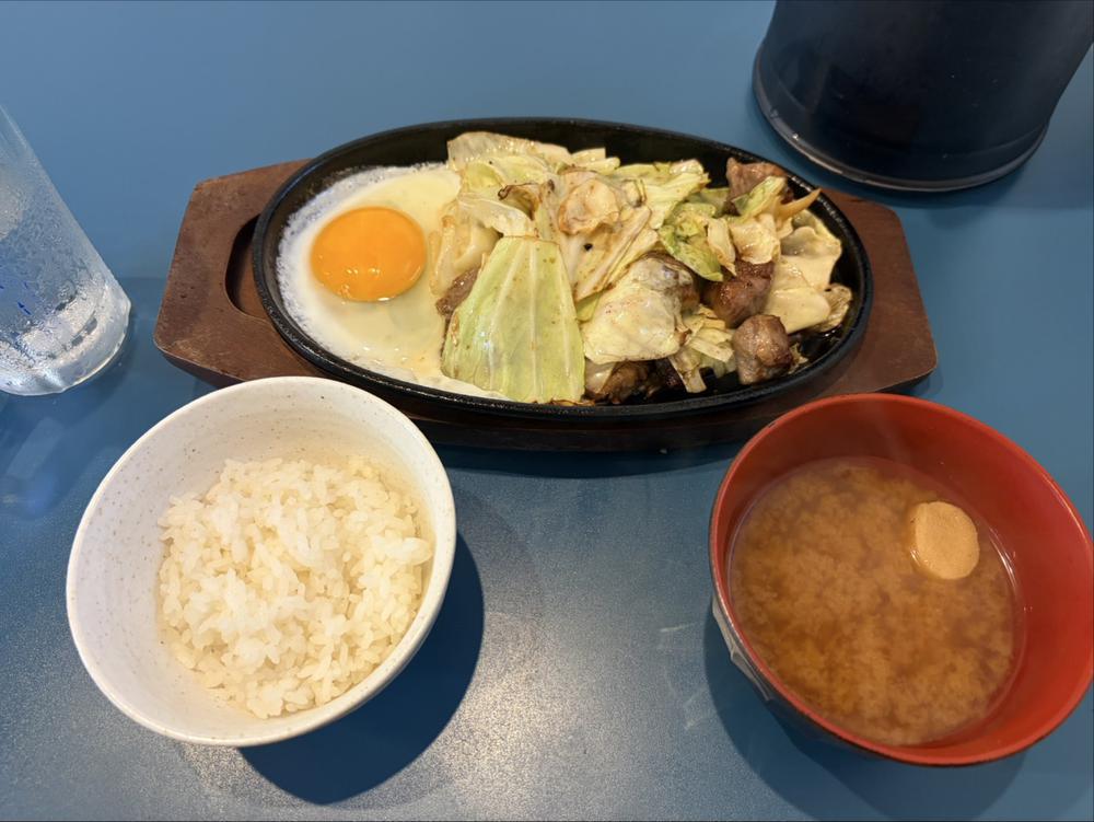 (  ˙༥˙  )