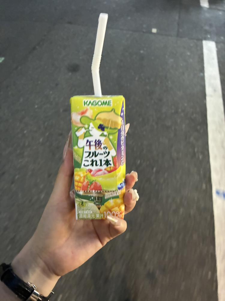 しゅ^. ̫ .^
