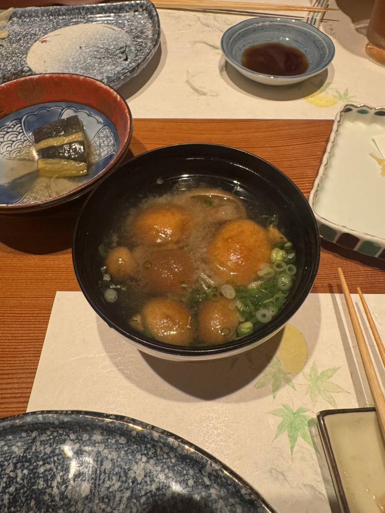 やすみ