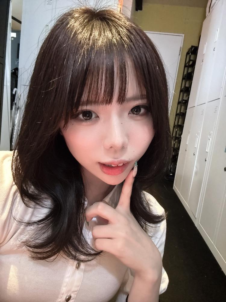 髪切った染めた✨