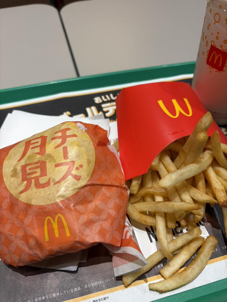 月見の季節だね‼️🍔