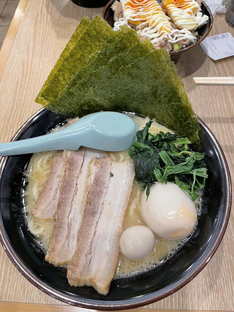 おやすみです