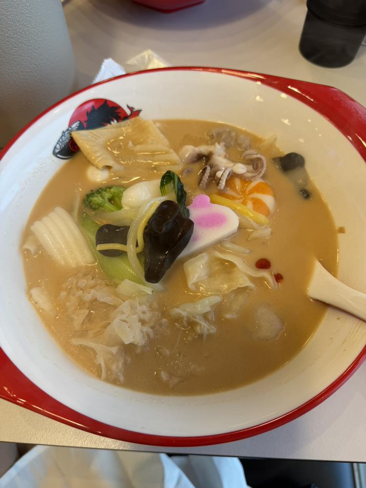 🍲