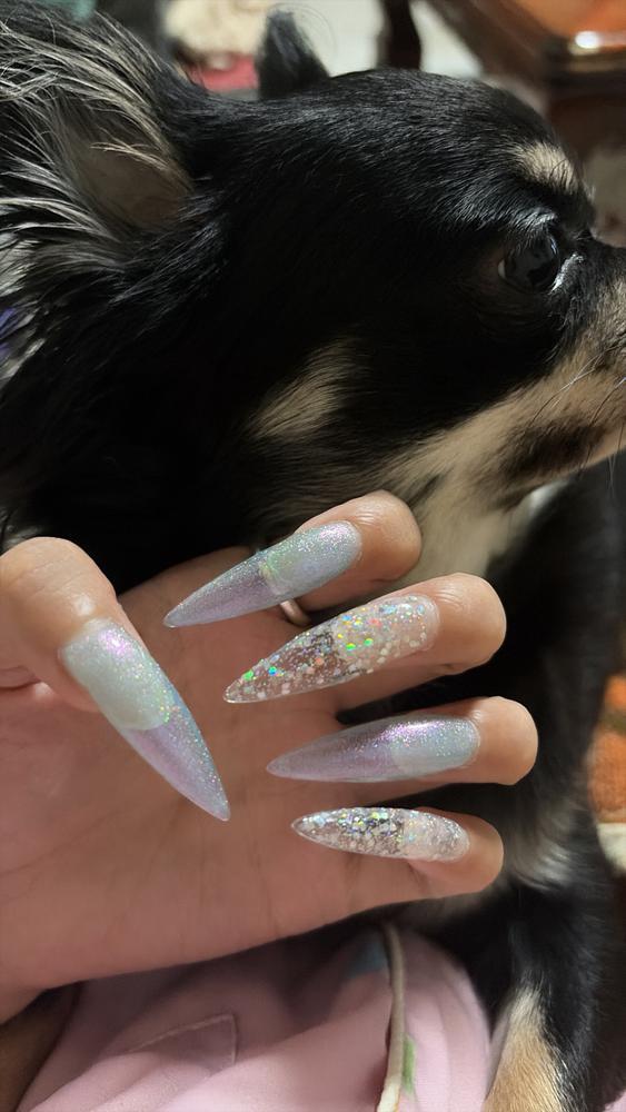 💅🏻🩵