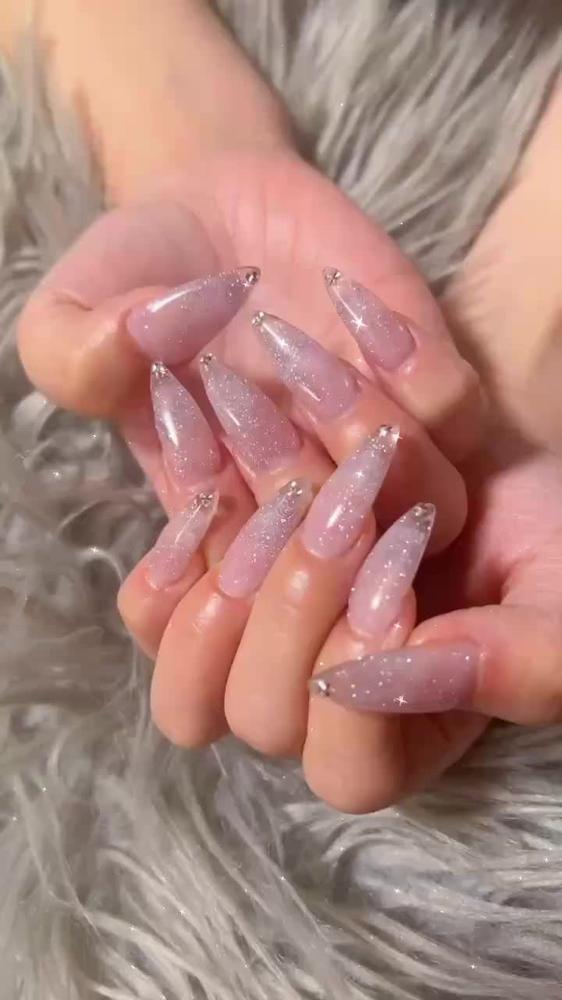 💅🏻