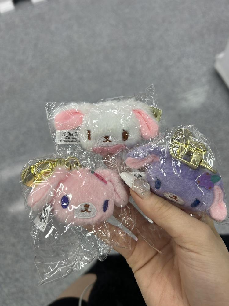 しゅがばにのガチャガチャみつけた🎀🐰