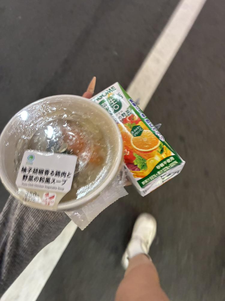 しゅ^. ̫ .^