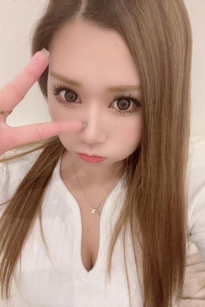 愛沢 咲姫