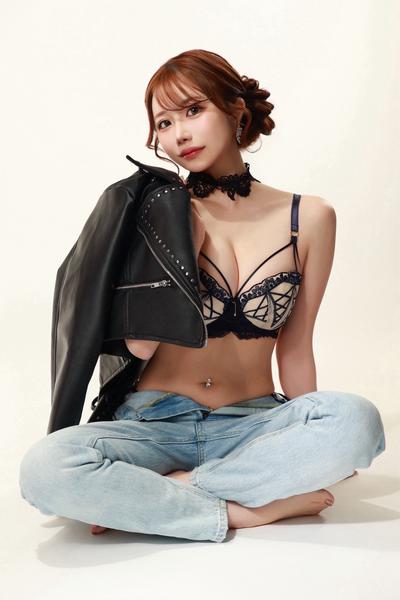 真白うみ
