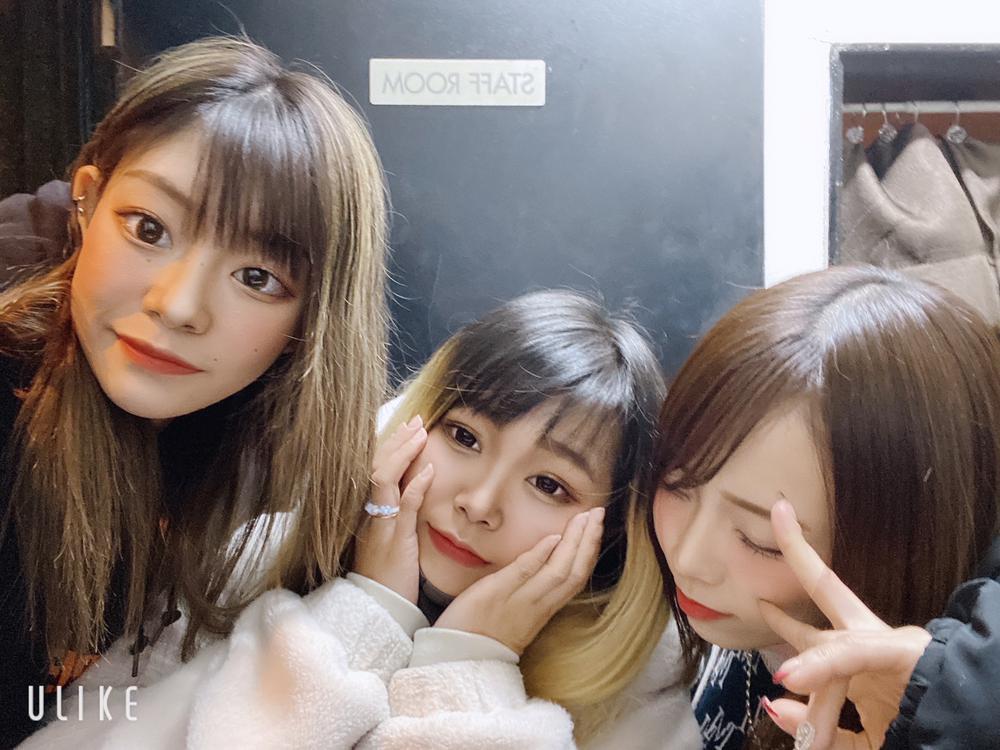 本日3人出勤！！