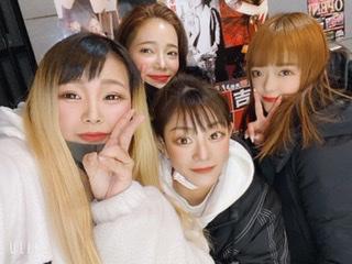 本日4人出勤！！